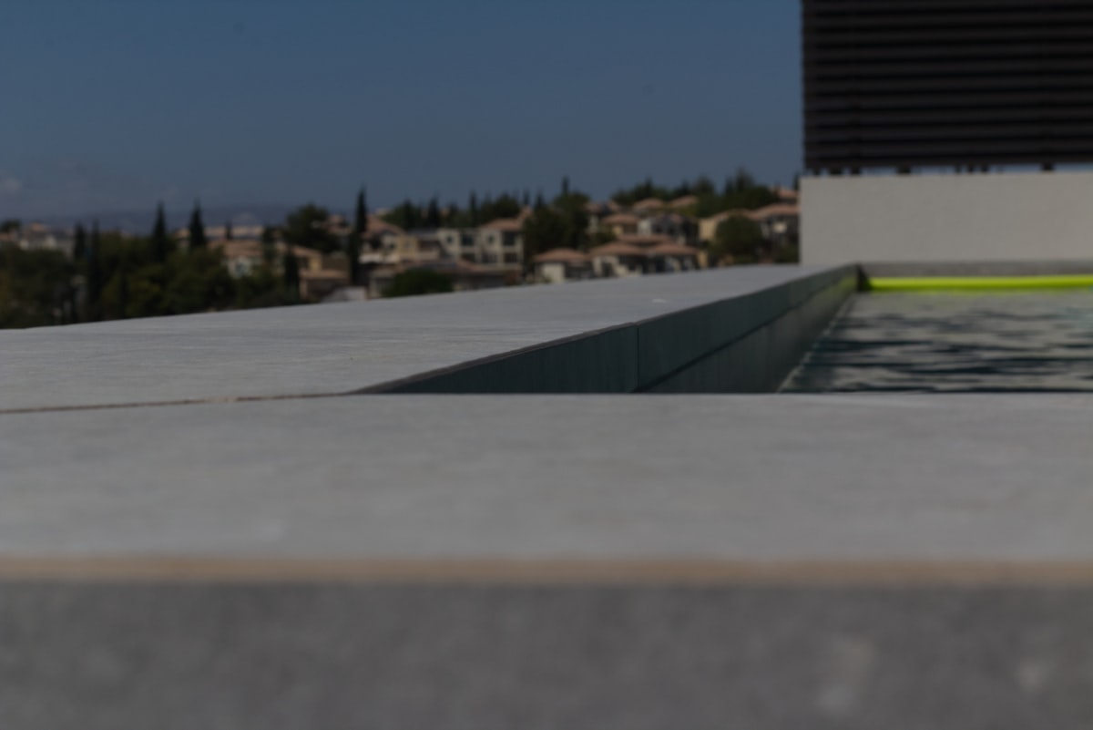 Urban Poolscapes